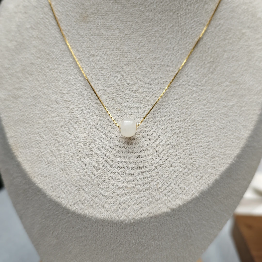 （不含链）约7mm和田玉单珠路路通18K金贴片