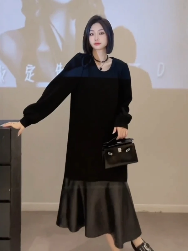 大码女装秋季法式赫本风拼接连衣裙胖mm时尚设计感遮肉显瘦小黑裙