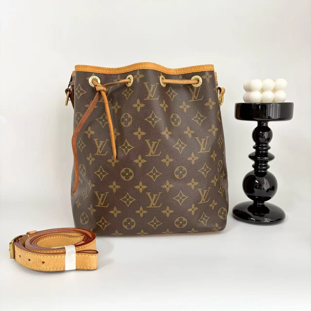 95新 LouisVuitton/路易威登 16305470 LV抽绳水桶福袋中古