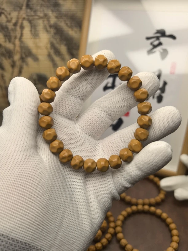 玄鼎猴头（奶酪）纯手工雕刻