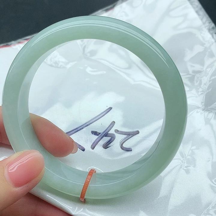 未镶嵌手镯翡翠247