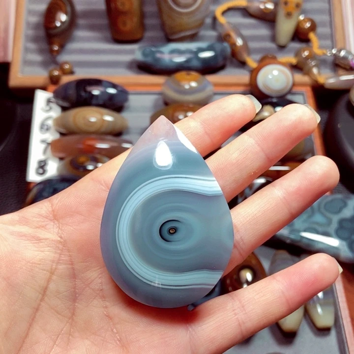 未镶嵌玛瑙/玉髓珠宝奇石