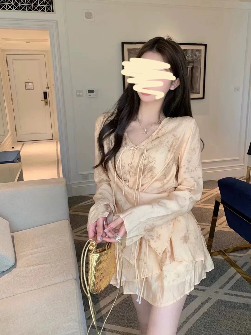 312  国风设计款两穿时尚舒服显瘦两件套套装（J20）