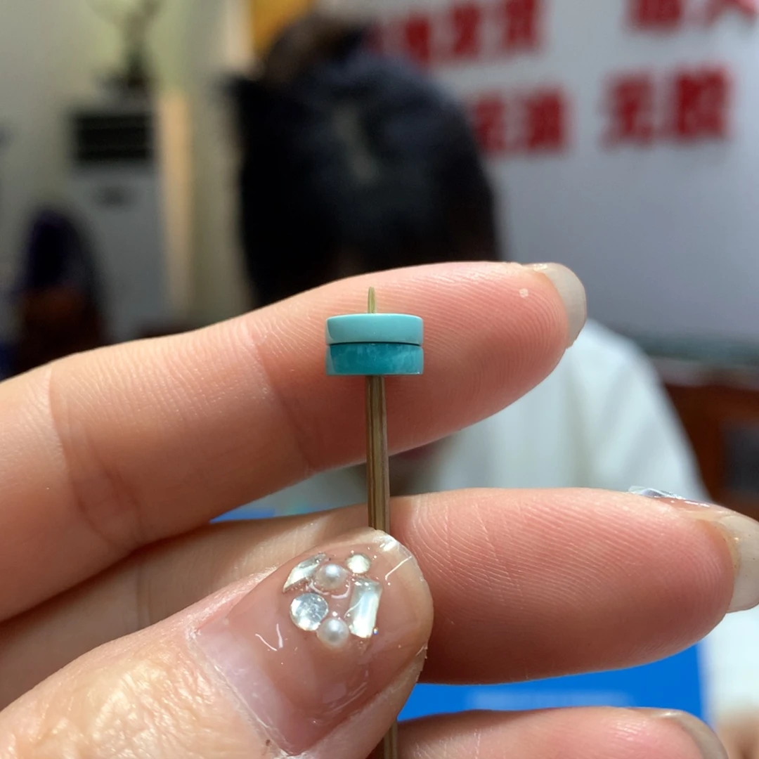 绿松石配饰未镶嵌