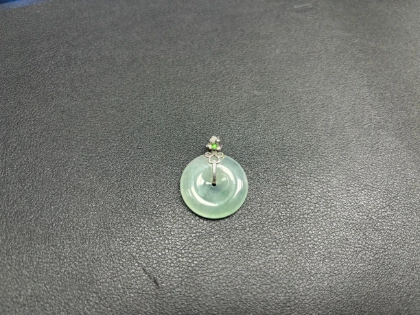 珠宝翡翠回流寄售