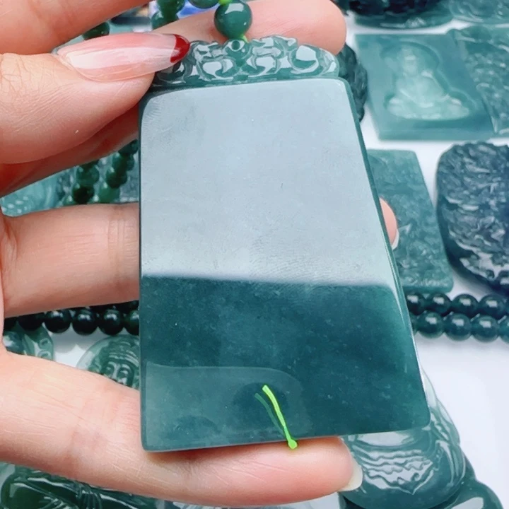 翡翠未镶嵌颈饰多样性发货天然A货翡翠