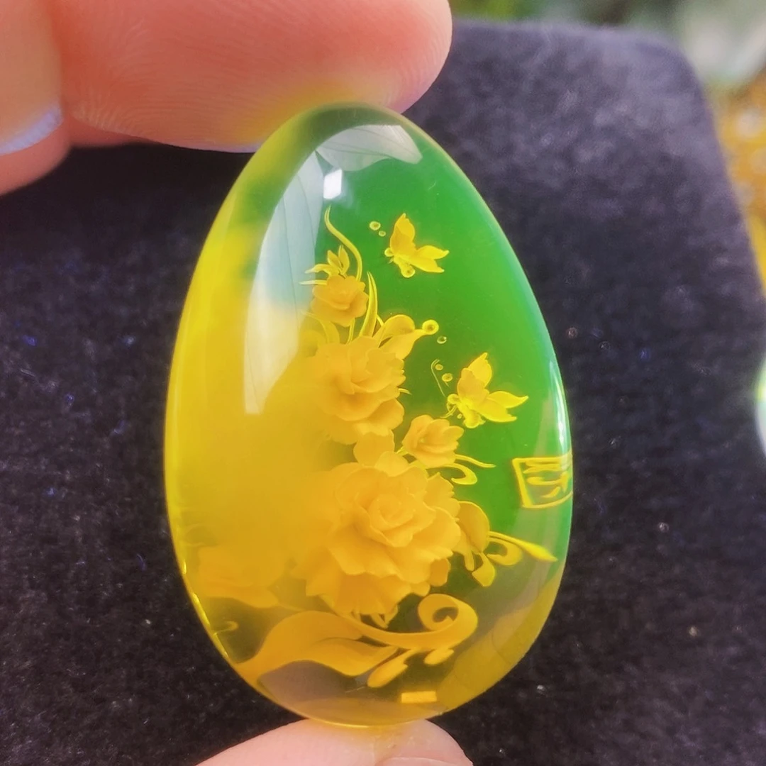 【闪购商品】金珀吊坠(不含链)未镶嵌