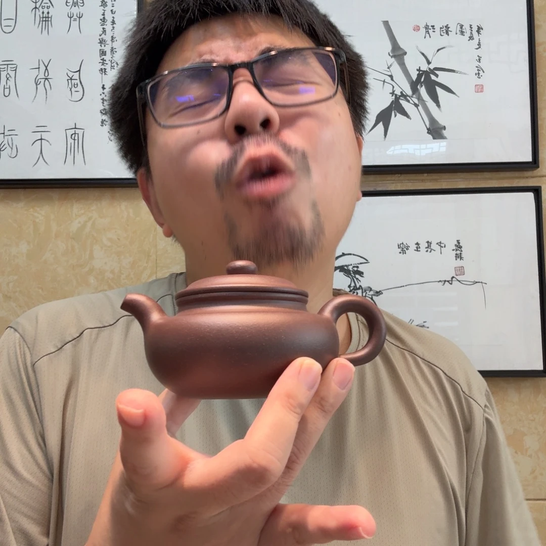 紫砂茶杯微瑕的壶