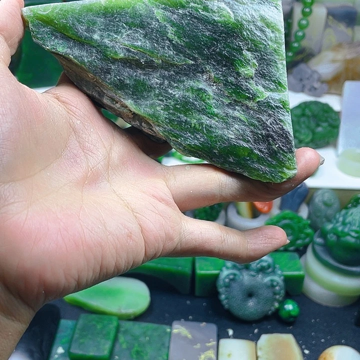 未镶嵌和田玉珠宝半成品