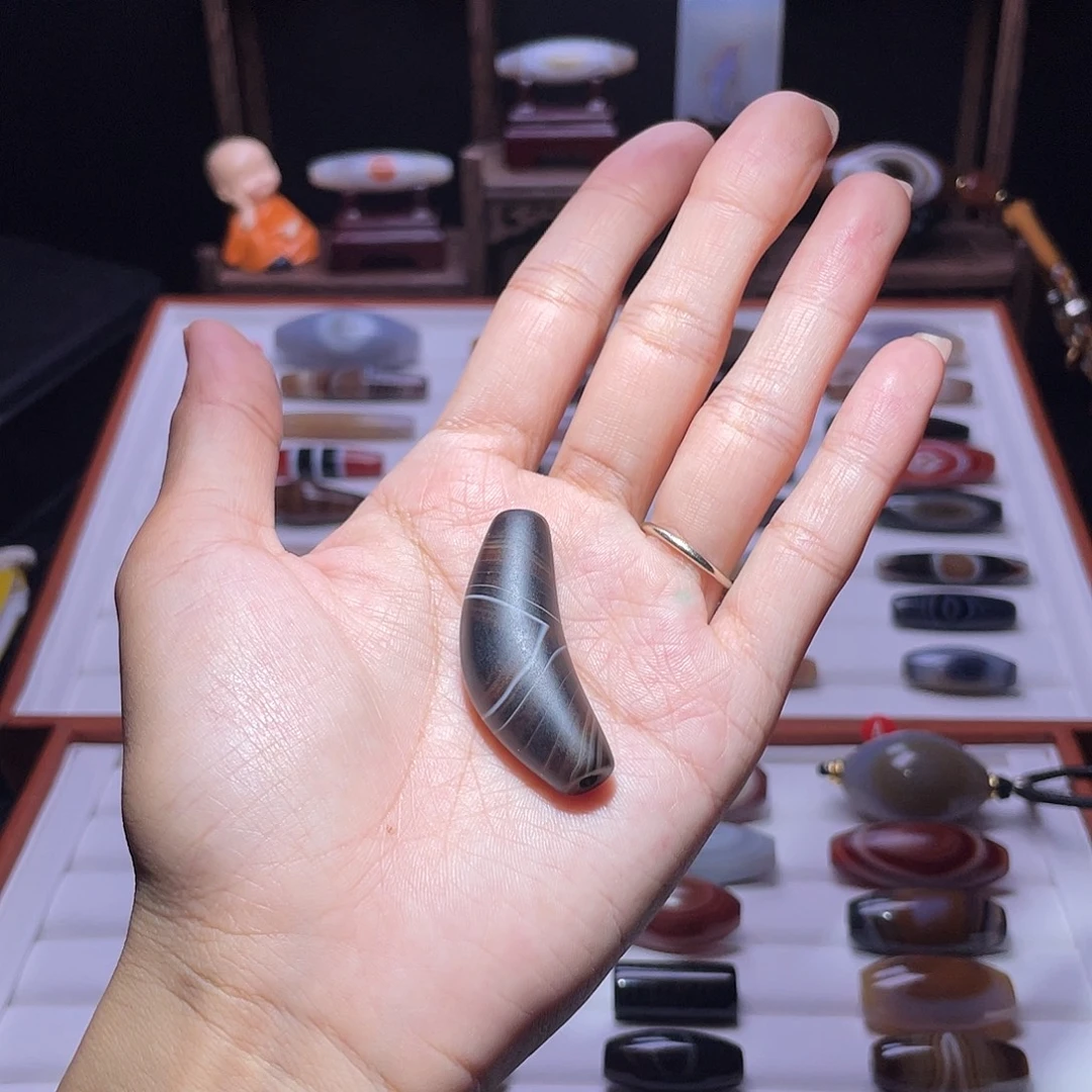 玛瑙/玉髓未镶嵌吊坠(赠链)