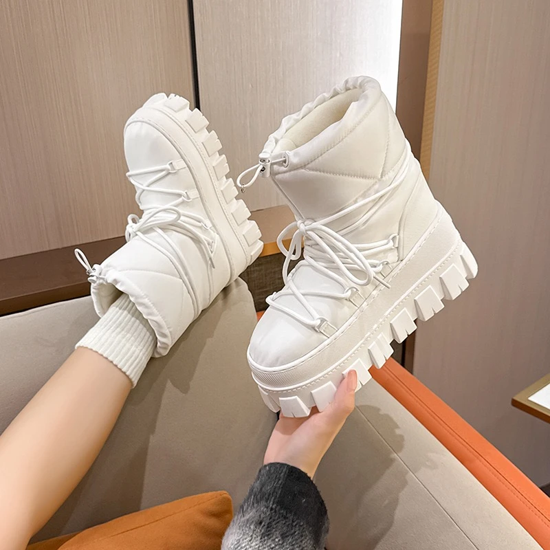 防水面料加厚保暖防滑耐磨短筒滑雪靴2025冬季厚底厚底雪地靴