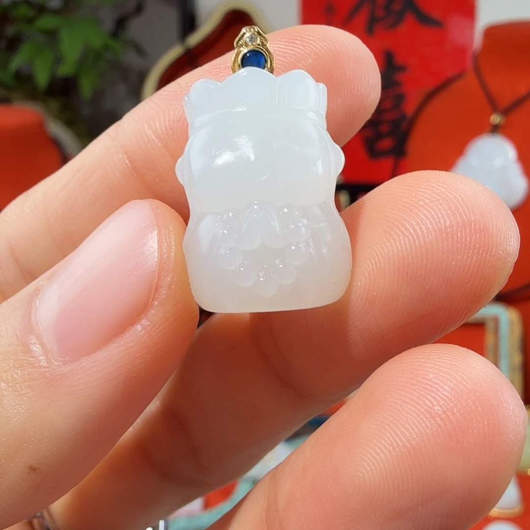 和田玉18K金镶嵌颈饰