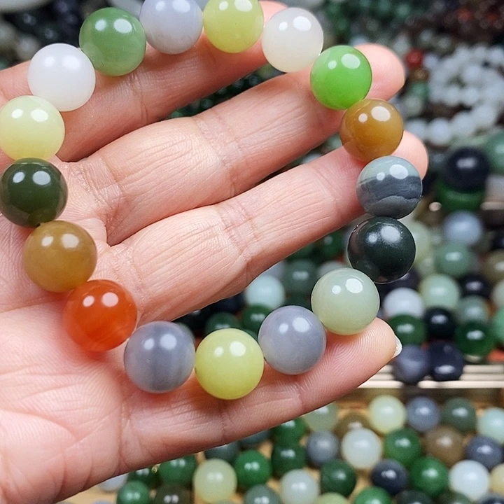 和田玉手串未镶嵌