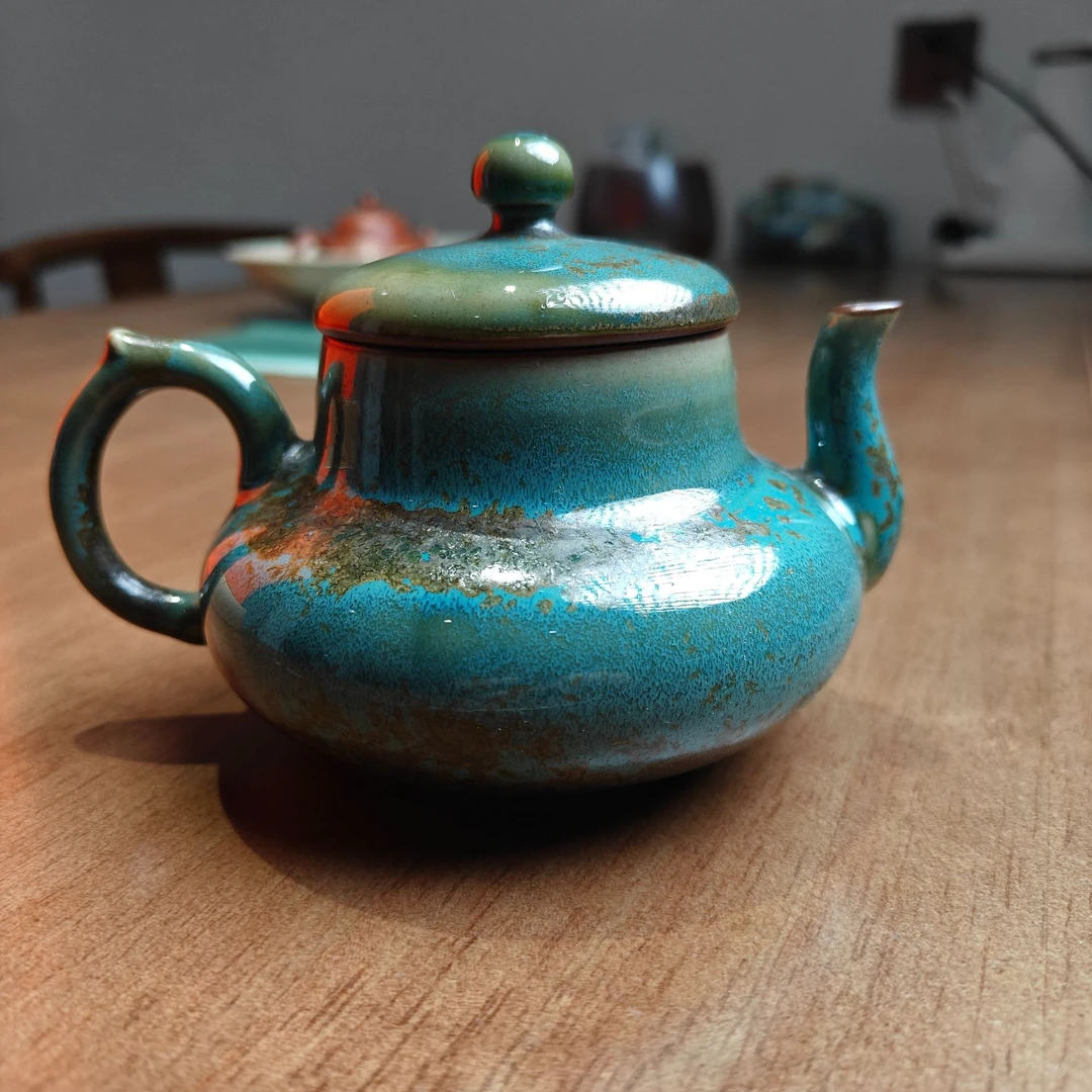 一级原矿钧瓷仿古壶