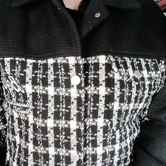 尺码XL穿体重120一140