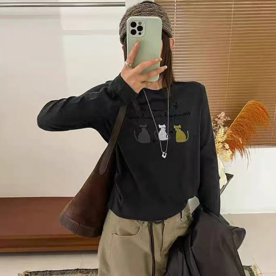 字母印花卡通猫咪长袖T恤女2025早秋新款洋气修身显瘦打底衫7750