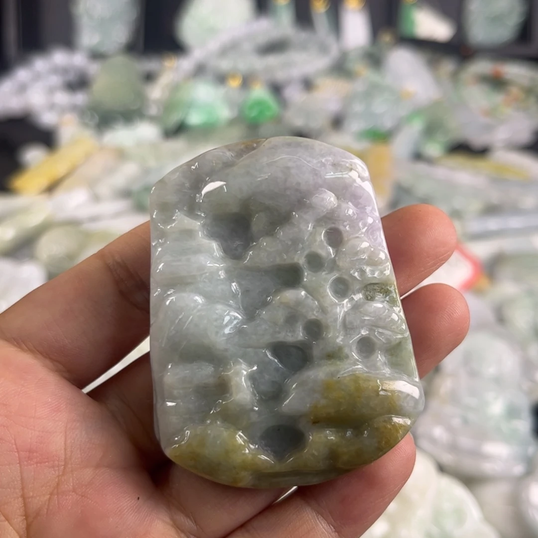 吊坠(不含链)未镶嵌翡翠瑕疵