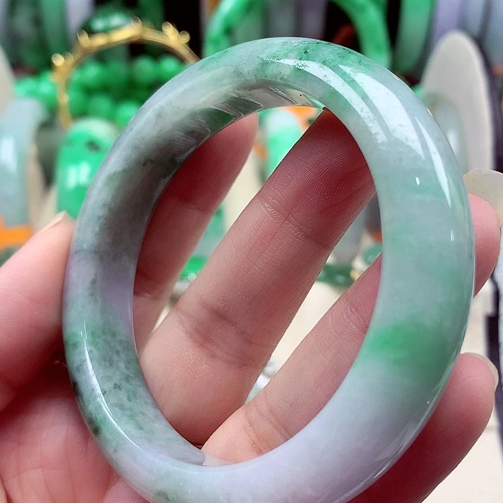 未镶嵌手镯翡翠翡翠