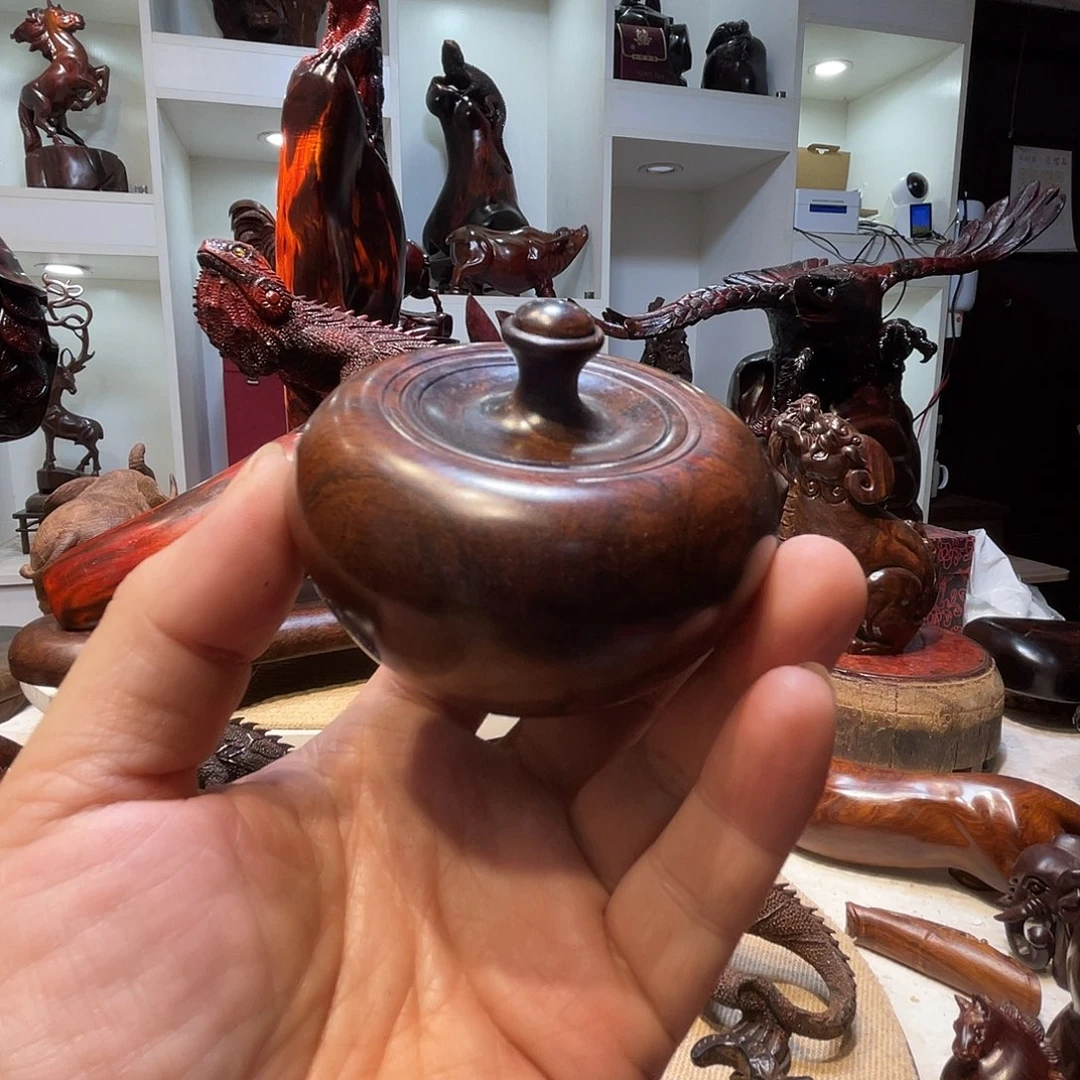 交趾黄檀（大红酸枝）