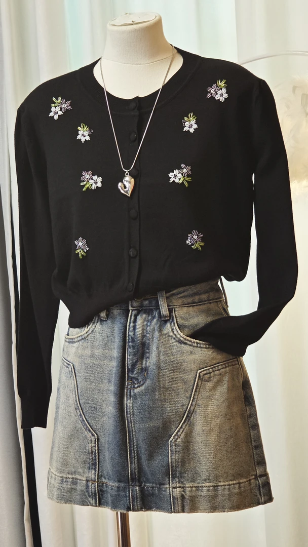 法式复古黑色开衫外套设计高级感气质长袖上衣 2305