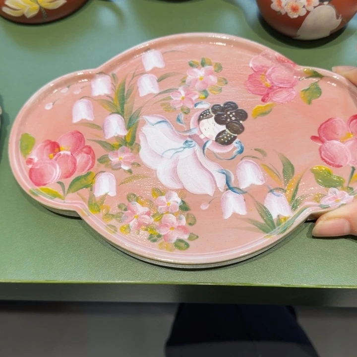 茶壶紫砂紫砂的手工制作工艺也很