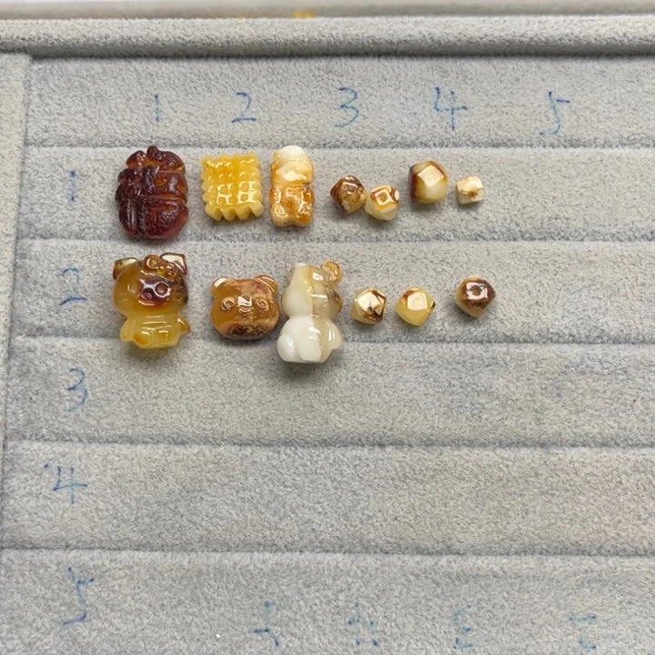 未镶嵌琥珀裸石肉***包天然蜜蜡配件