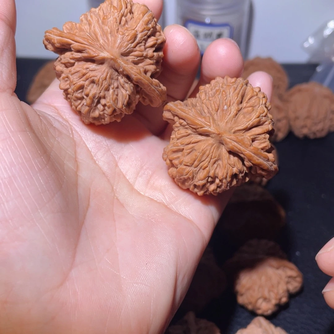 吊坠桃核43尺四座楼