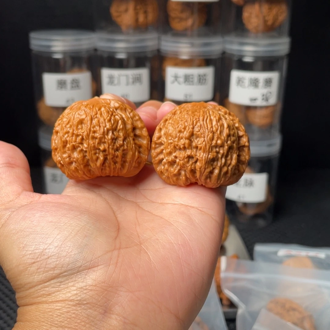 文玩核桃吊坠42泥鳅背