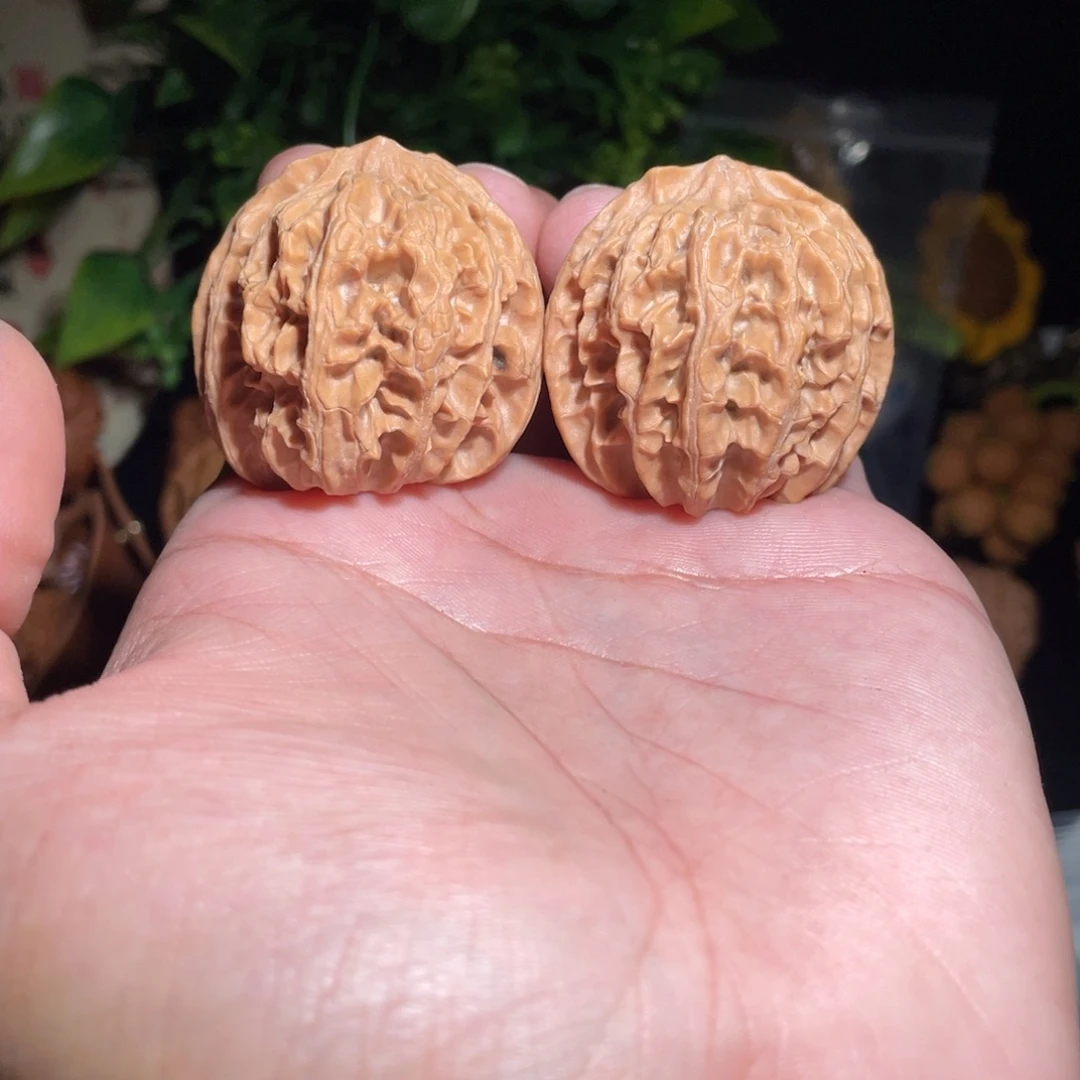 文玩核桃吊坠39苹果园