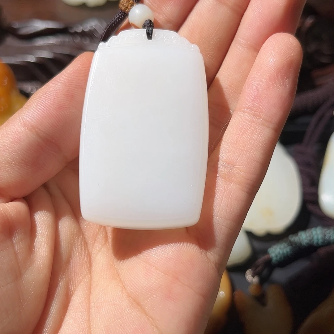 和田玉未镶嵌颈饰浩*然