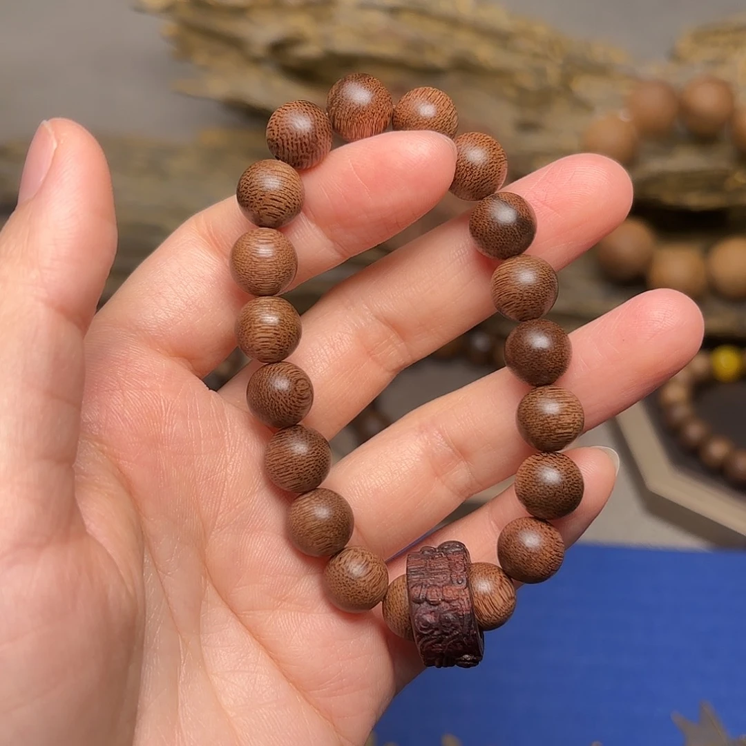 沉香手串越南富森红土帝王香1.0➕降真香跑环雕刻设计