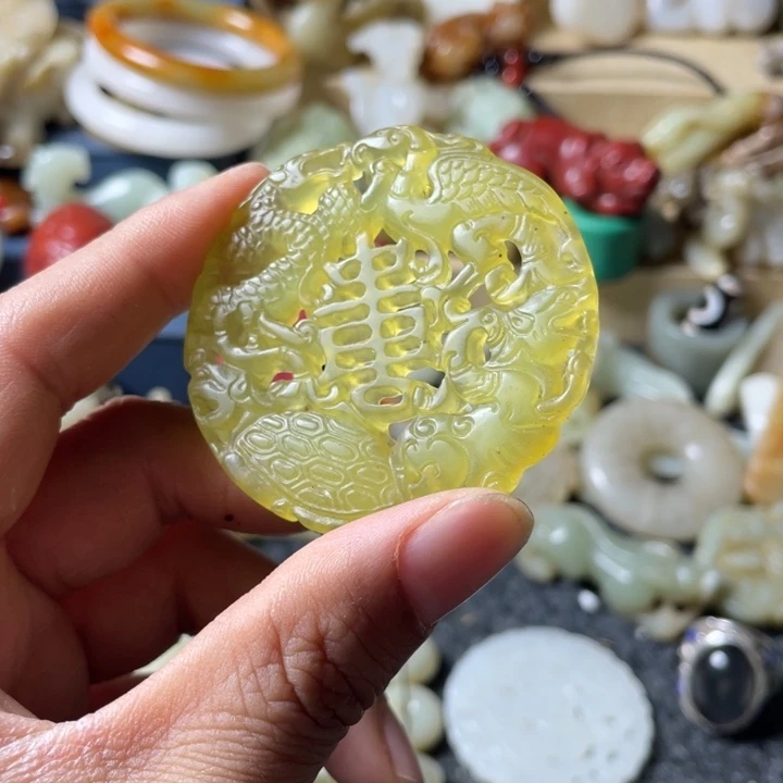 和田玉未镶嵌吊坠(不含链)