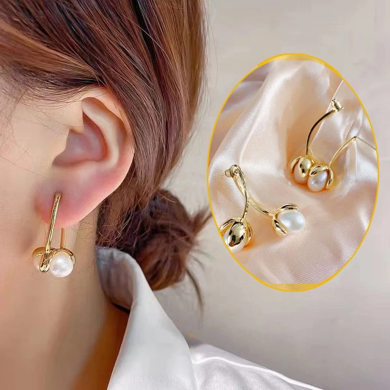 双枝花苞珍珠耳钉 店铺新款时尚大气淡水珍珠耳钉s925银针