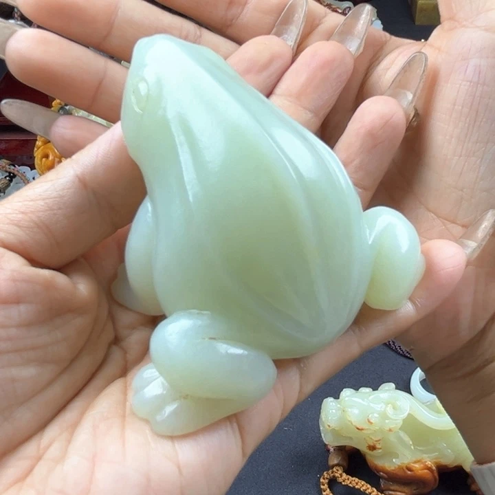 未镶嵌和田玉挂件