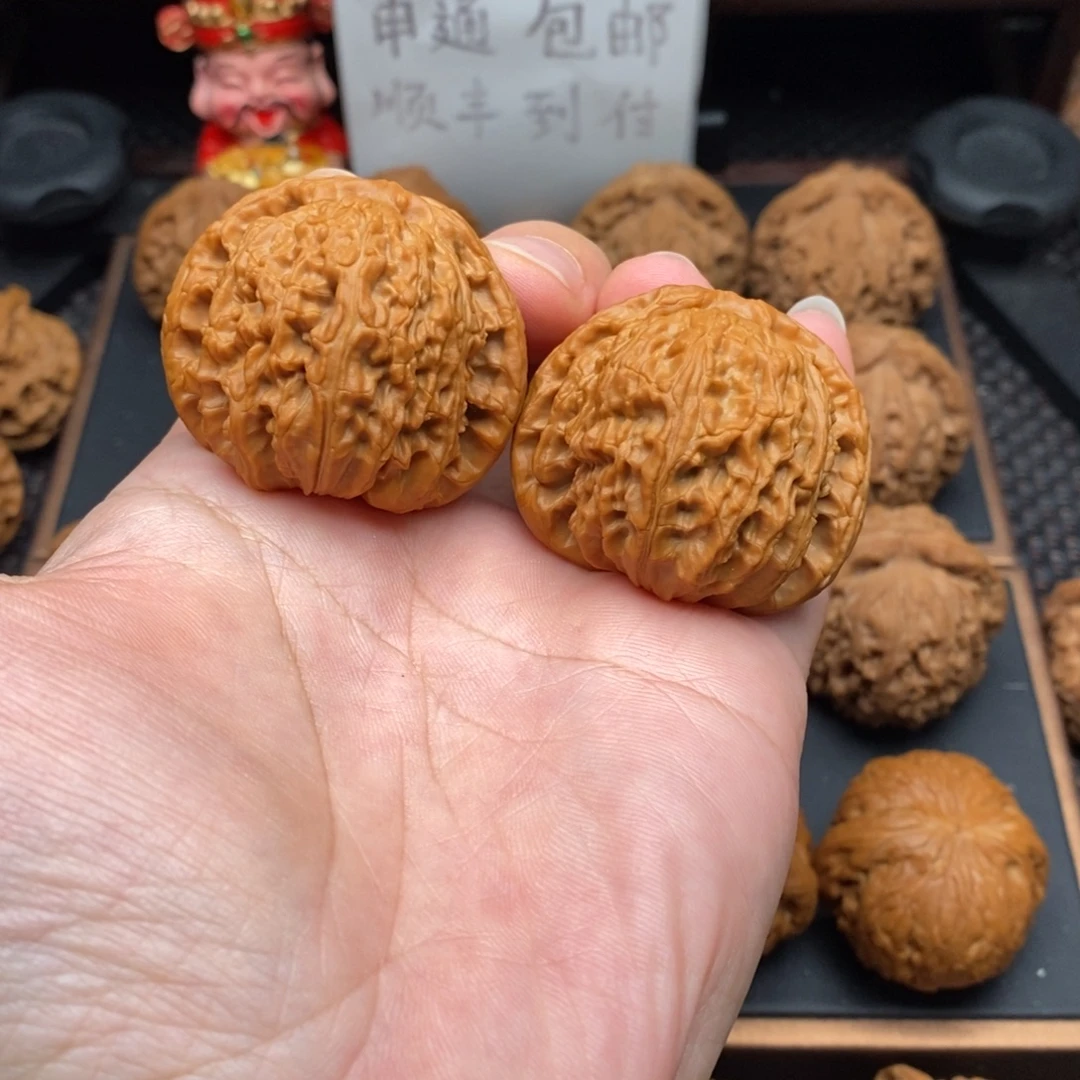 文玩核桃把件白狮子42尺特价
