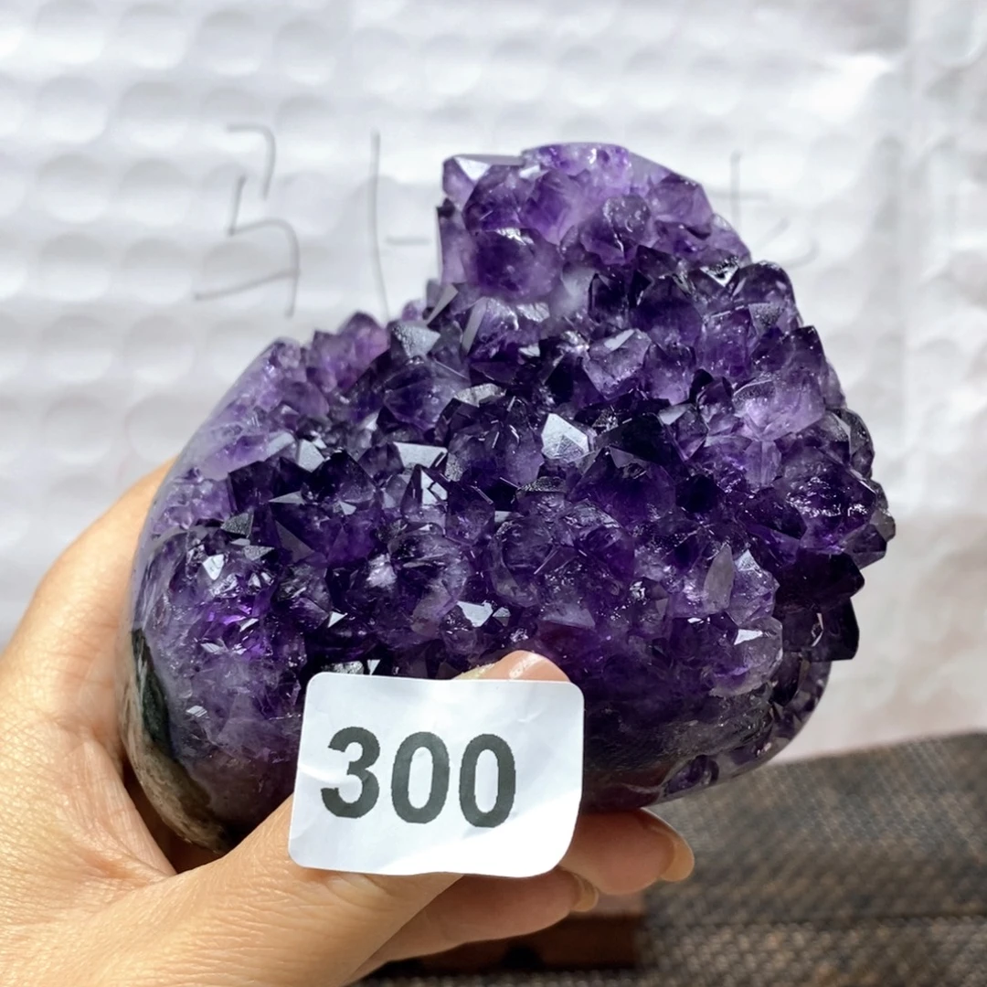 紫晶未镶嵌大型摆件（非配饰）