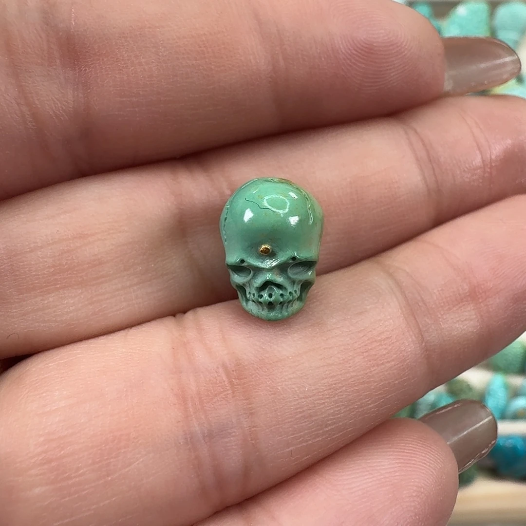 N***L绿松石未镶嵌颈饰