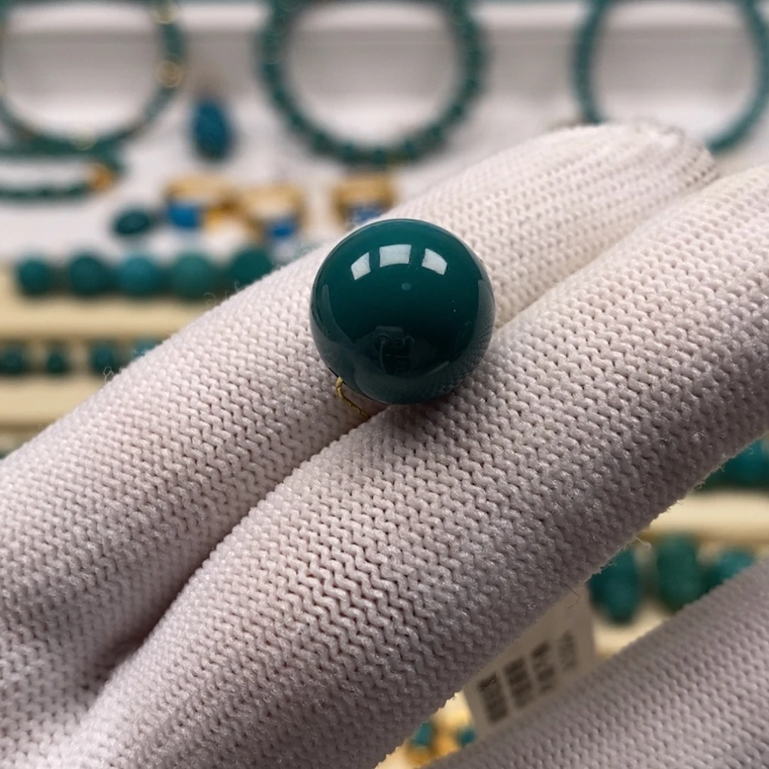 绿松石未镶嵌珠宝奇石光面圆珠13.3mm
