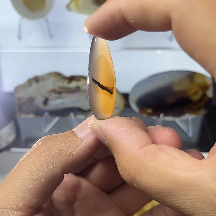 玛瑙/玉髓未镶嵌吊坠(不含链)