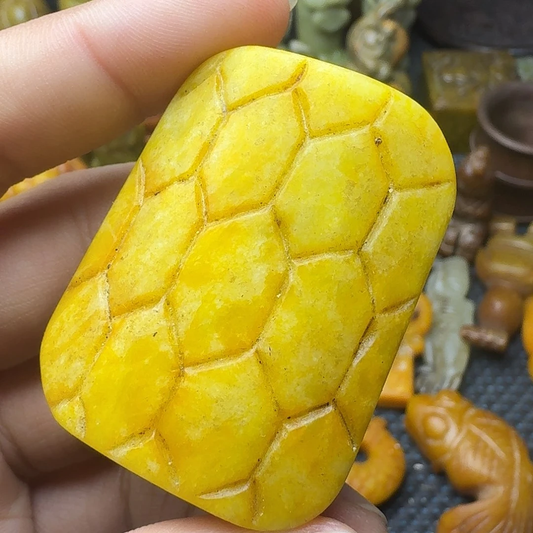 白玉菩提吊坠。。。