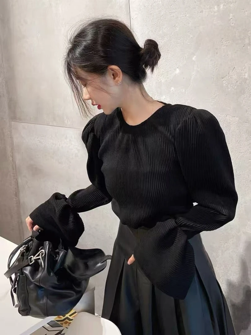 （莉莉家）大码女装秋冬款圆领喇叭袖套头韩版绒打底衫半裙套装