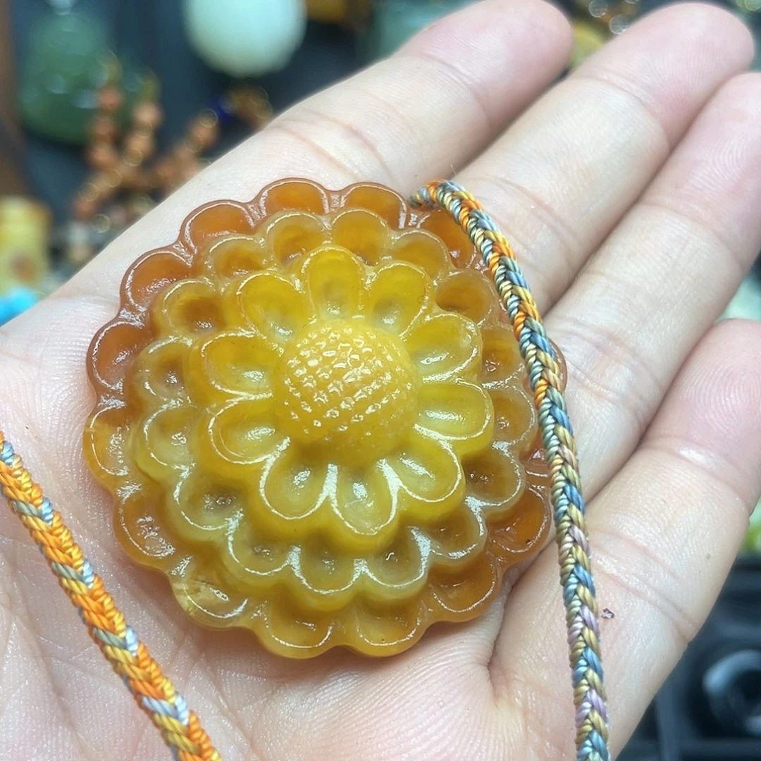 未镶嵌蛇纹石玉颈饰