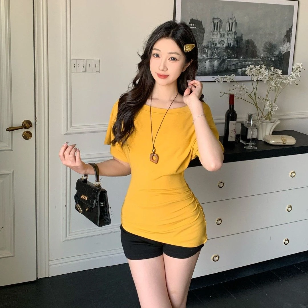辣妹一字露肩收腰不规则短袖T恤女夏季新款修身显瘦百搭纯色上衣