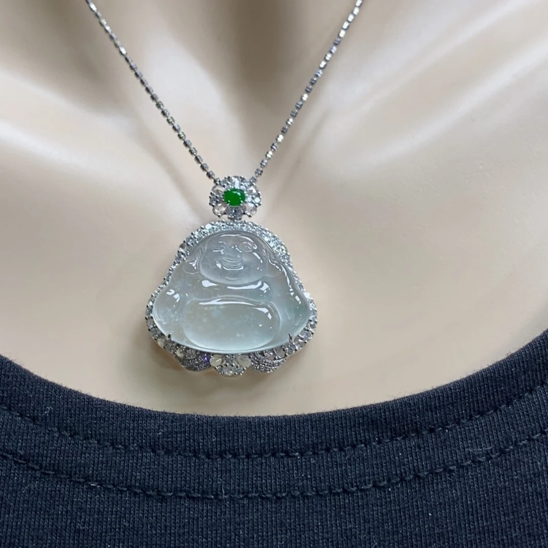 翡翠吊坠(赠链)18K金镶嵌