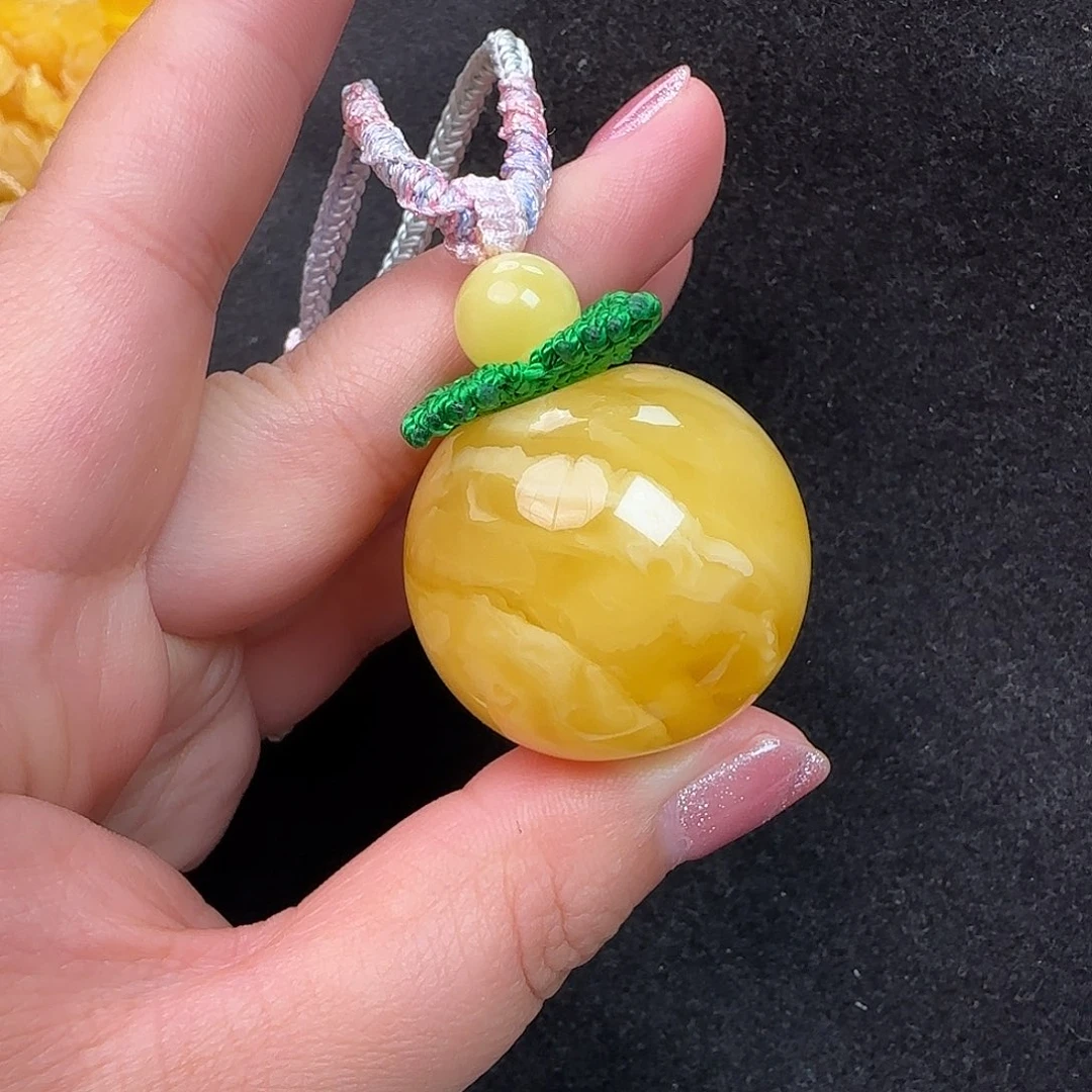 蜜蜡未镶嵌珠宝奇石