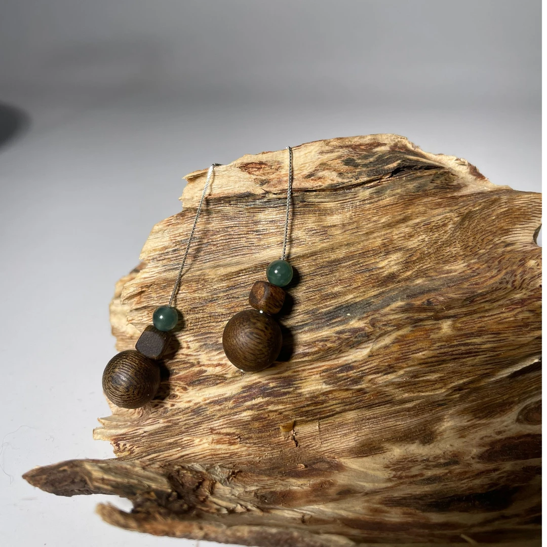 RASSIYAT 沉香【日常价】AA024【奢】沉香耳环卡10mm多样性发其一