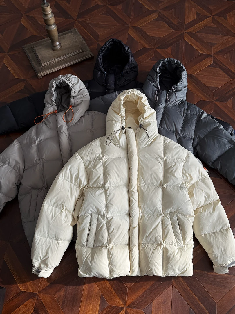 新国标90白鸭绒冬季羽绒服新款撞色保暖短款连帽情侣加厚防寒服