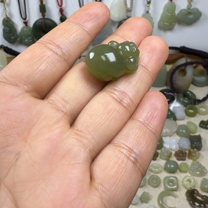 和田玉未镶嵌包链