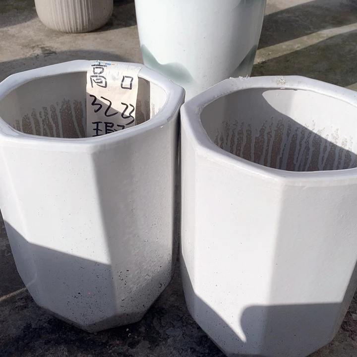 花盆陶瓷中号两个