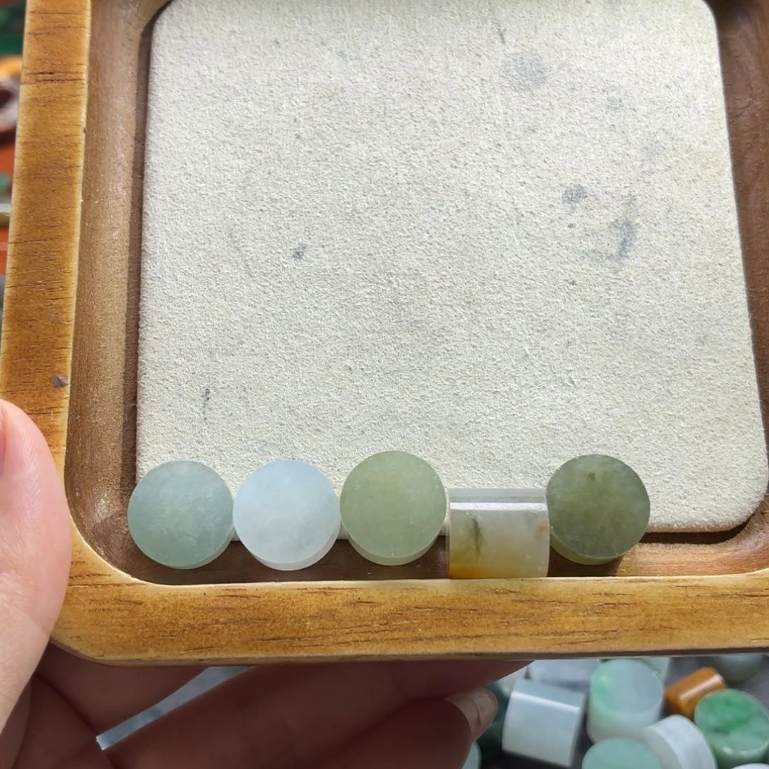 未镶嵌定制翡翠兜**?5颗打包 漏个小运费